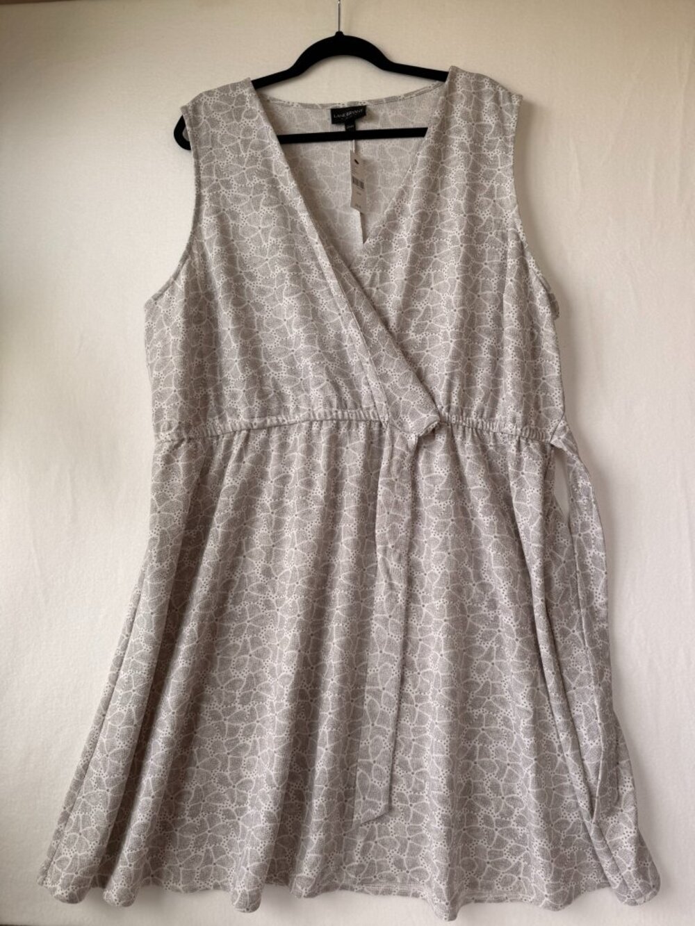 Lane Bryant Beige and White Lace-Print Sleeveless Wrap Dress